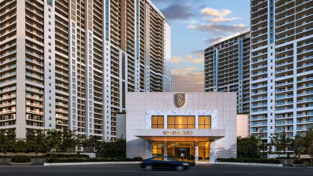 DLF The Crest luxury ready to move apartments in Sector 54 Gurugram